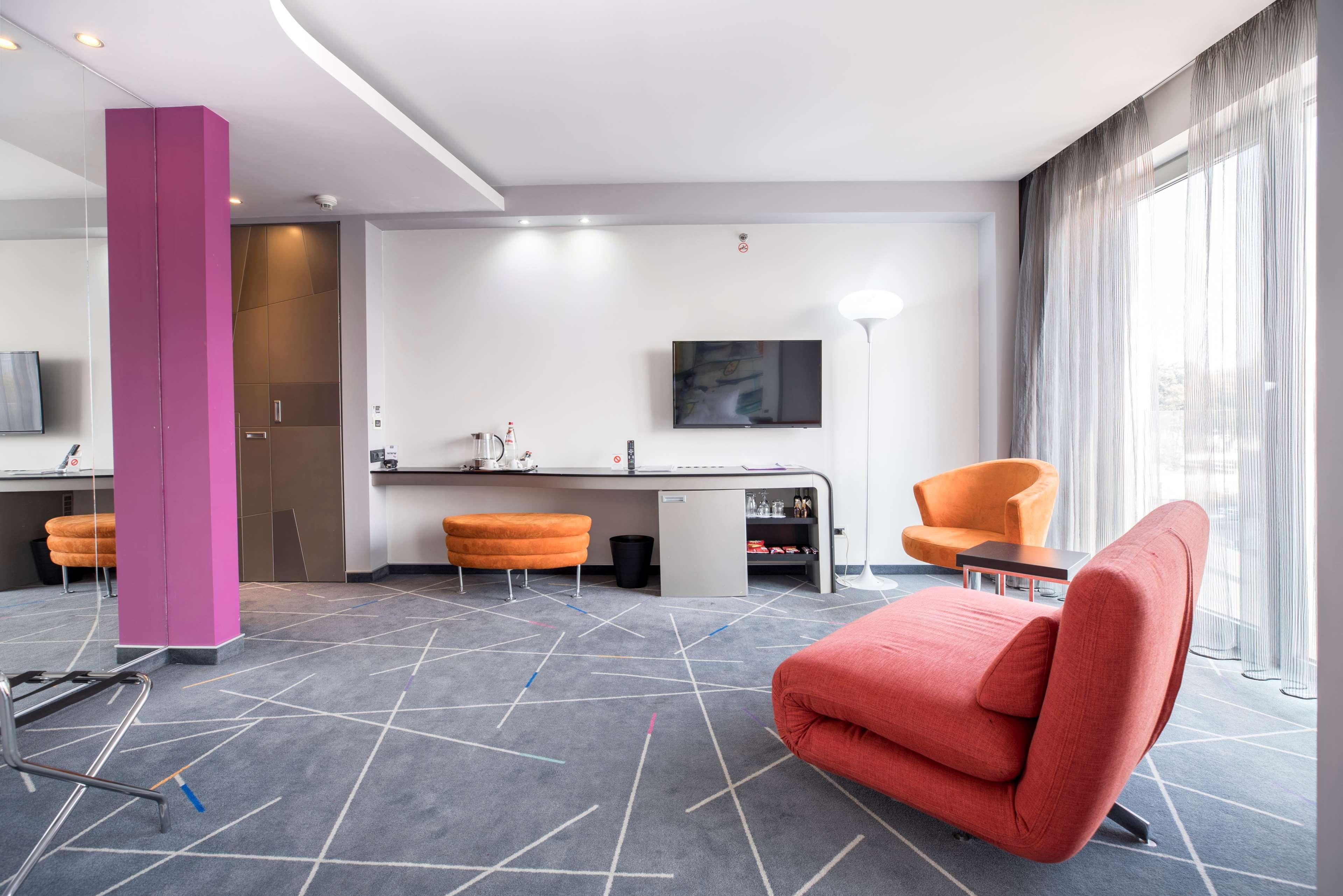 Hotel Nobel Zira