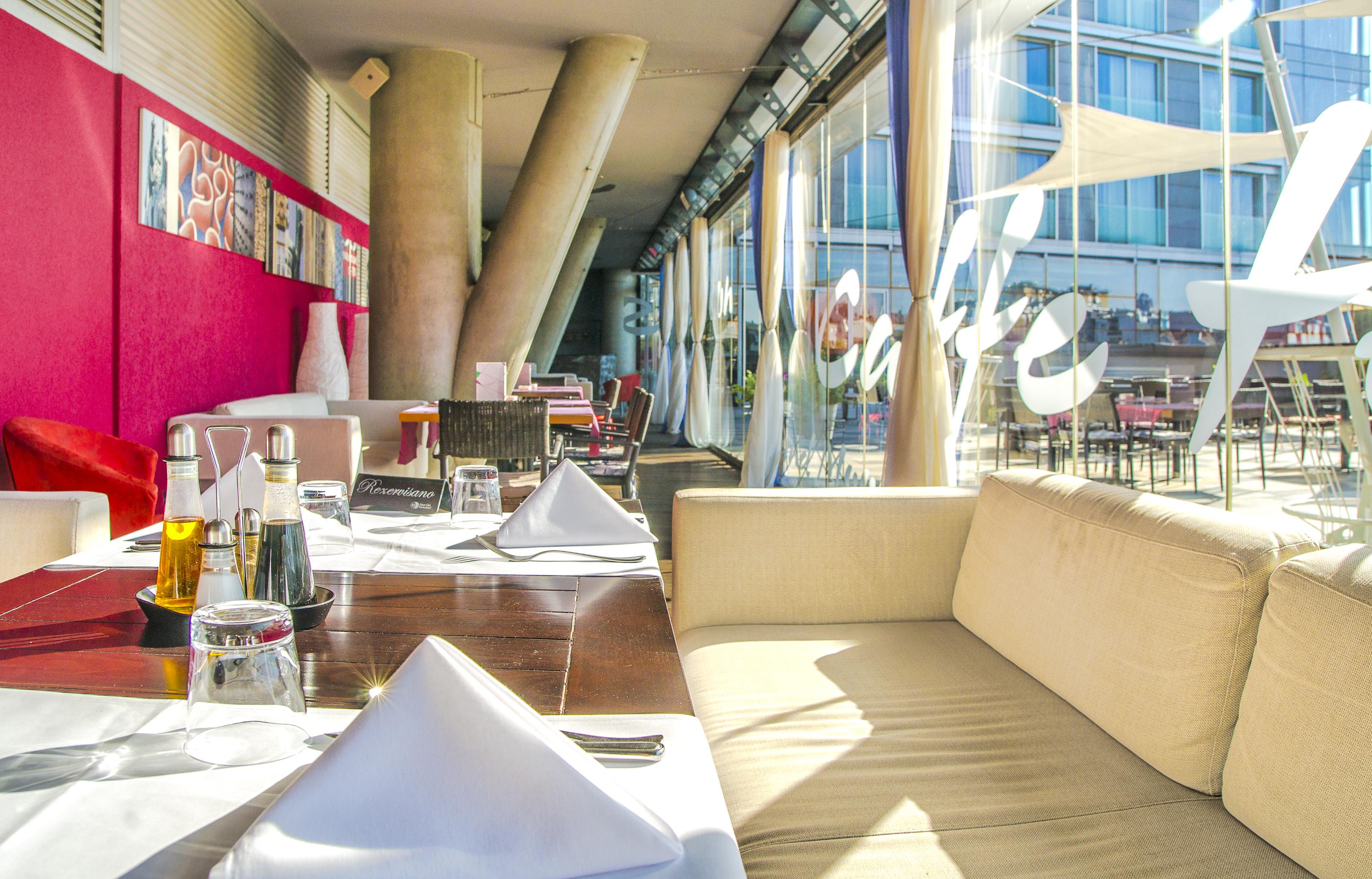 Hotel Nobel Zira 4*